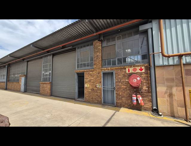 220M² STORAGE UNIT TO LET IN ISANDO